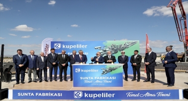 Bakan Varank, Eskişehir'de sunta fabrikasının temel atma törenine katıldı: