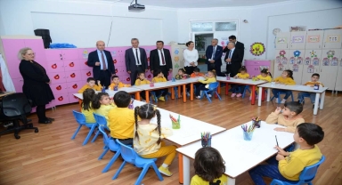 Başkan Ekicioğlu, öğrencilerle bir araya geldi