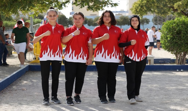 Bocce Kadın Genç Milli Takımı İspanya'da altın madalya kazandı
