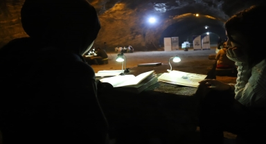 Çankırı'da öğrenciler, Yer Altı Tuz Şehri'nde kitap okudu