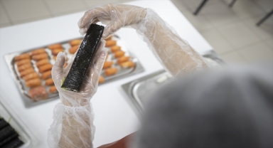 Devlet desteğiyle suşi üreten genç girişimci 22 kişiye istihdam sağlıyor