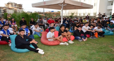 Dışişleri Bakanı Mevlüt Çavuşoğlu, Manavgat'ta ziyaretlerde bulundu