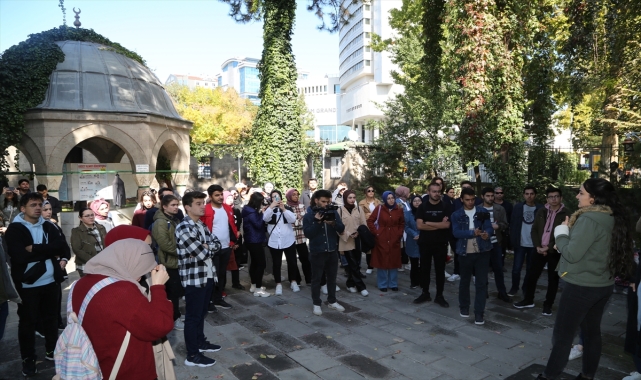 ERÜ'ye yeni kayıt yaptıran öğrencilere
