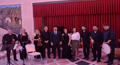 Eskişehir'de Atatürk'ün sevdiği şarkı ve türküler seslendirildi