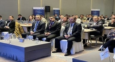 Eskişehir'de KOBİ temsilcilerine 