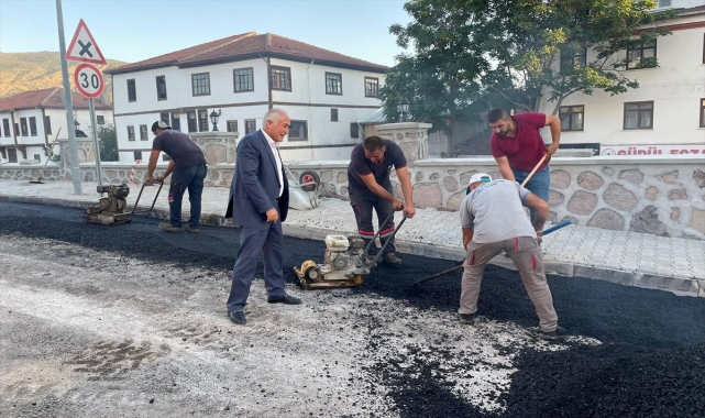 Güdül'de asfalt çalışmaları başlatıldı