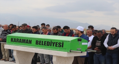 GÜNCELLEME - Karaman'da yıldırım isabet etmesi sonucu ölen gencin cenazesi defnedildi 