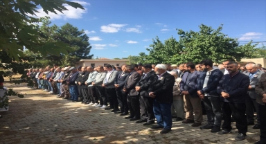 Hayatını kaybeden polis memurunun cenazesi toprağa verildi 