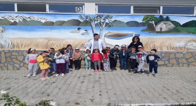 Kaman'da öğrenciler hayvan barınağını ziyaret etti