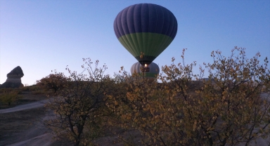 Kapadokya'ya turist ilgisi sonbaharda da devam ediyor