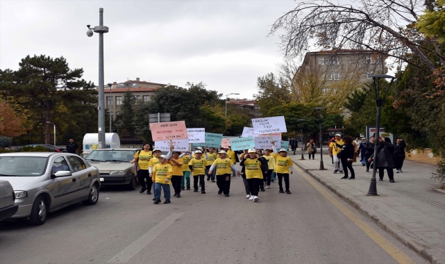 Kırıkkale'de ilkokul öğrencileri