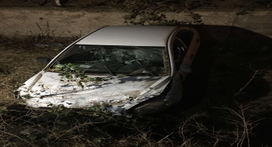 Kırıkkale'de kanala düşen otomobildeki 2 kişi yaralandı