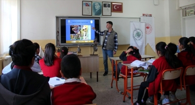 Kırşehir'de okullarda tabiat koruma ve biyoçeşitlilik eğitimleri verildi