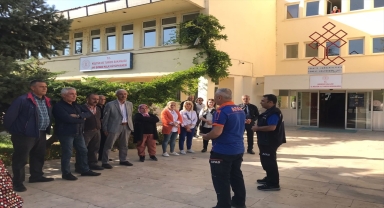 Kırşehir Kültür ve Turizm Müdürlüğü personeline afet farkındalık eğitimi verildi