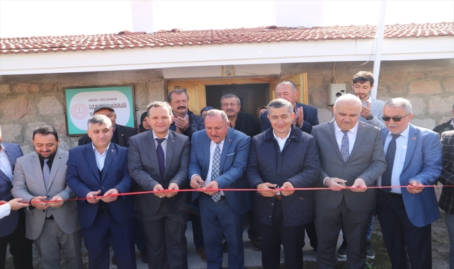 Kızılcahamam'da kullanılmayan köy okulu köy yaşam merkezine dönüştü