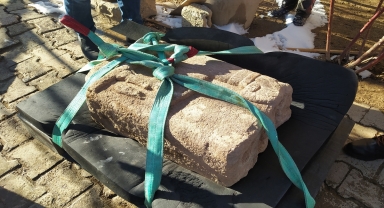 Kızılırmak'ta balık tutarken bulduğu tarihi eseri müzeye kazandırdı