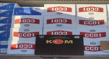 Konya'da kargo aracında kaçak 3 milyon 350 bin makaron ele geçirildi