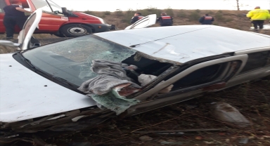 Konya'da trafik kazasında 2 kişi yaralandı