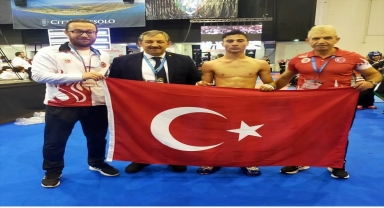 Konyalı milli sporcu Dünya Gençler Kick Boks Şampiyonası'nda altın madalya aldı