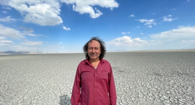 Mevsimsel kuraklığın yaşandığı Akşehir Gölü'nde çok sayıda ölü yaban ördeği bulundu