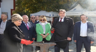 Osman Gazi'nin dedesi Gündüz Alp Beypazarı'ndaki kabri başında anıldı