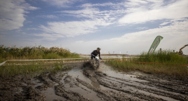 Sea To Sky Enduro Yarışları'nın 13.'sü plaj etabıyla başladı 