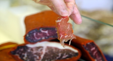 ŞEHİRLERİN LEZZET REKABETİ - Kayseri ile Kastamonu'nun iddialı olduğu lezzet: Pastırma