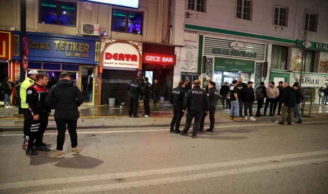 Sivas'ta iki grup arasında çıkan kavgada 6 kişi yaralandı