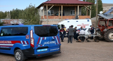 Sivas'ta karı koca evlerinde ölü bulundu