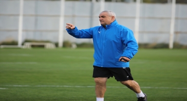 Sivasspor Teknik Direktörü Rıza Çalımbay, Trabzonspor karşısında takımına güveniyor: