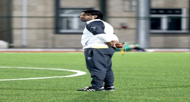 Sivasspor'un eski kaptanı Hayrettin, yeni yetenekleri futbola kazandırıyor