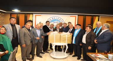 Talas'ta mahalle muhtarlarına çay makinesi dağıtıldı 