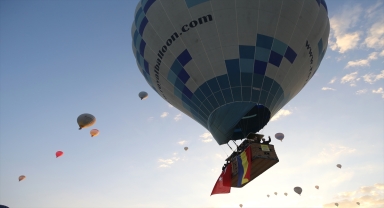 Türk ve Rumen milletvekilleri Kapadokya'da sıcak hava balon turuna katıldı