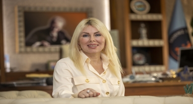 Türkiye'nin rahim nakliyle dünyaya gelen ikinci bebeği yakında taburcu edilecek