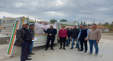 Ulaş'ta 120 çiftçiye 70 ton arpa ve buğday tohumu dağıtılıyor 