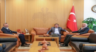 Vali Çiçek'e ziyaretler devam ediyor