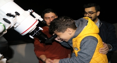 Yozgat'ta köy çocukları bilim merkeziyle uzayı keşfediyor
