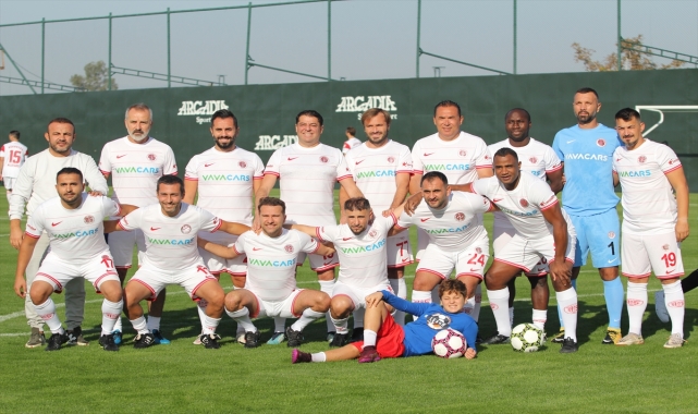 7. Efsaneler Kupası'nın şampiyonu Antalyaspor oldu