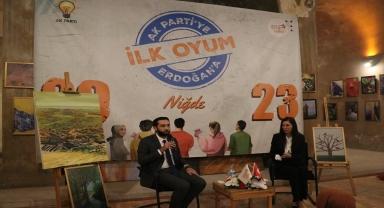 AK Parti Genel Başkan Yardımcısı Karaaslan, Niğde'de STK temsilcileriyle buluştu