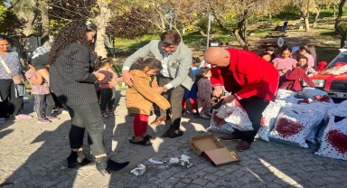 Ankara'da 100 dezavantajlı çocuğa bot ve mont yardımı yapıldı