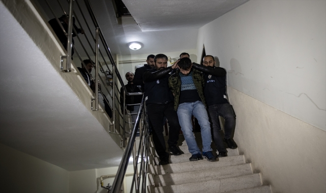 Ankara ve Konya'da gasp çetesine yönelik operasyon
