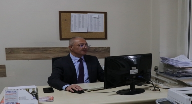 Annesinin böbreğiyle hayata tutunup sağlık çalışanı oldu