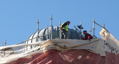 Antalya'nın simgelerinden tarihi Saat Kulesi kubbesine kavuştu