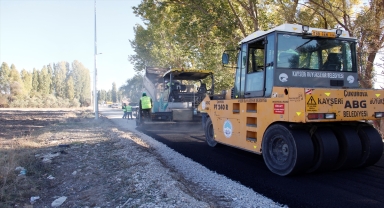 Bünyan'da asfalt çalışmaları sürüyor