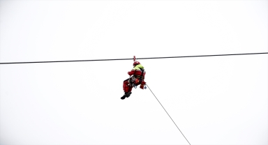 Erciyes'te yeni sezon öncesi kurtarma tatbikatı yapıldı