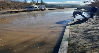 Hüyük'te yağmur etkili oldu