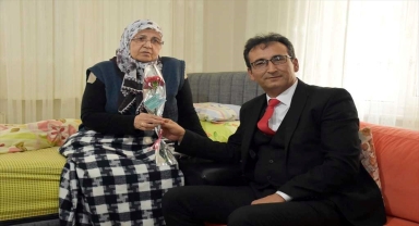 İl Müdürü Çalışkan'dan şehit öğretmen ailelerine ziyaret