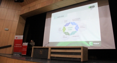 Karaman'da bağımlılıkla mücadele semineri düzenlendi