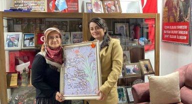 Karaman'da üniversite öğrencilerinden şehit ailelerine ziyaret