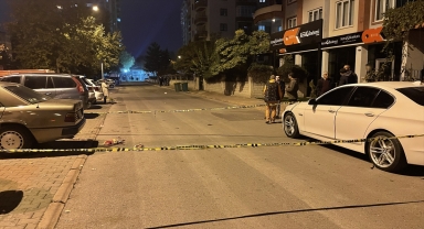 Kayseri'de komşuların gürültü kavgasında 2 kişi bıçakla yaralandı